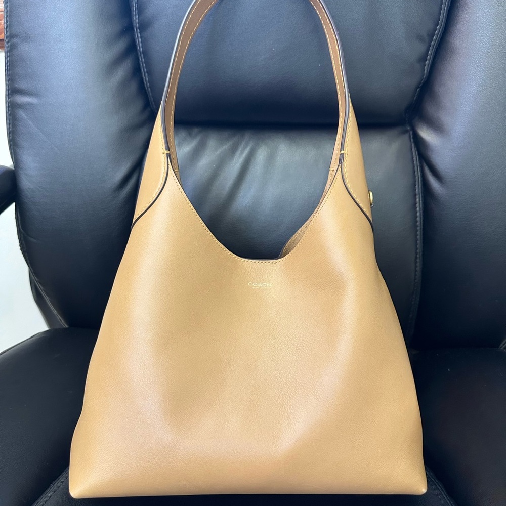 Coach Brooklyn Shoulder Bag 28